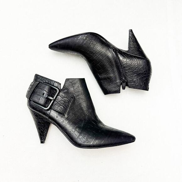 Sigerson Morrison Fifi Black Cone Heel Ankle Bootie Buckle Detail Size 9.5 - Picture 5 of 5